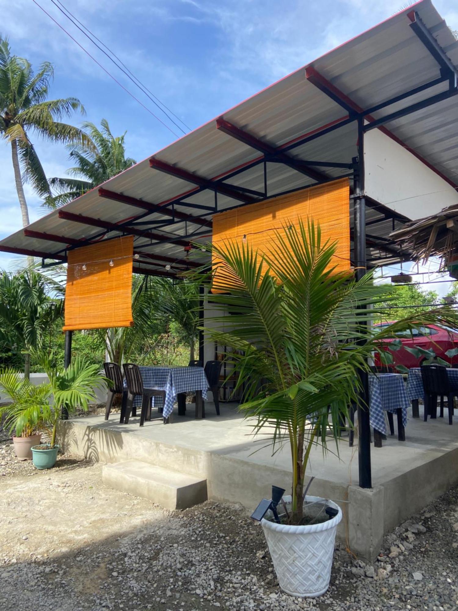 Coconut Inn Moalboal Exterior foto