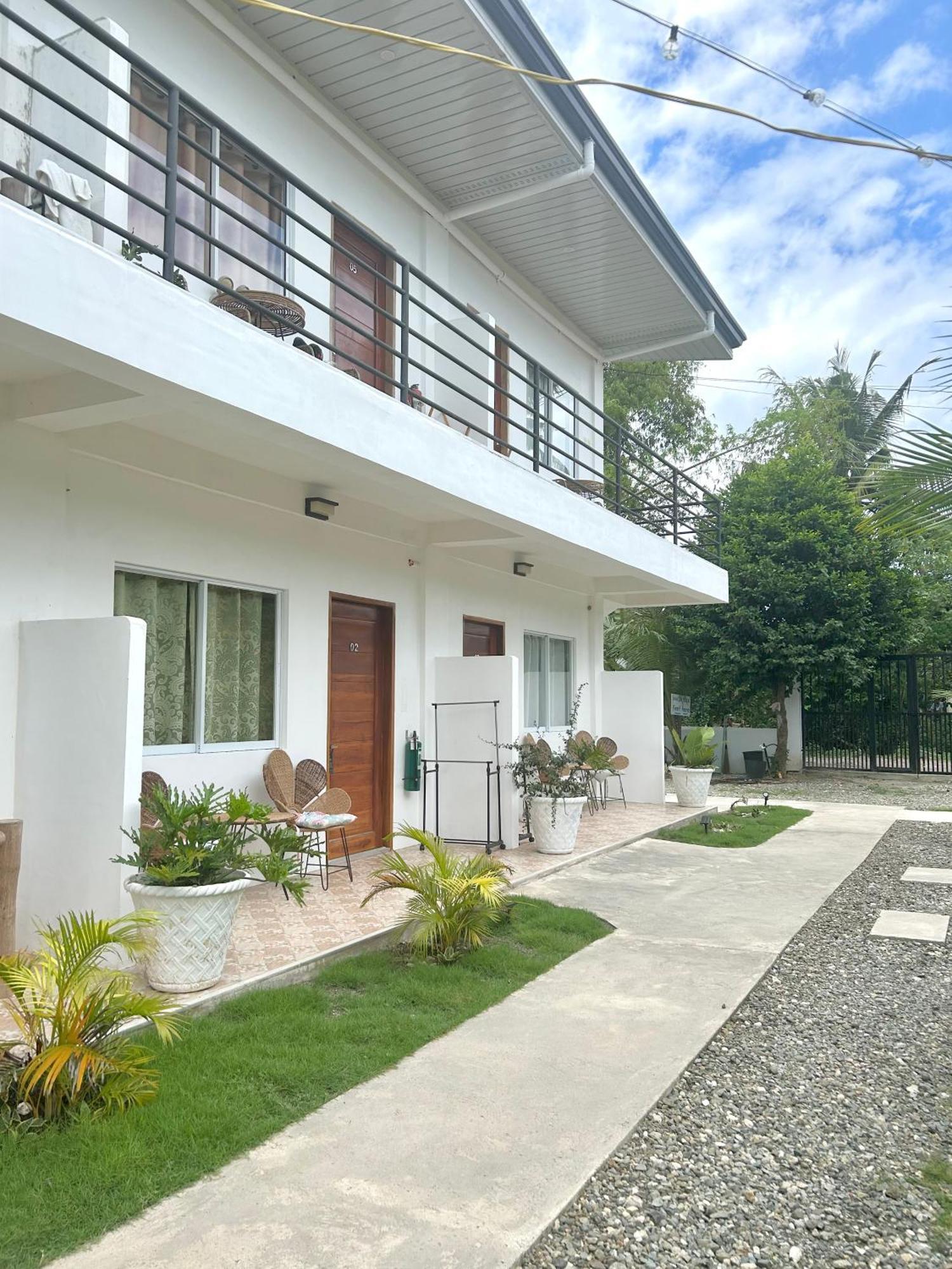 Coconut Inn Moalboal Exterior foto